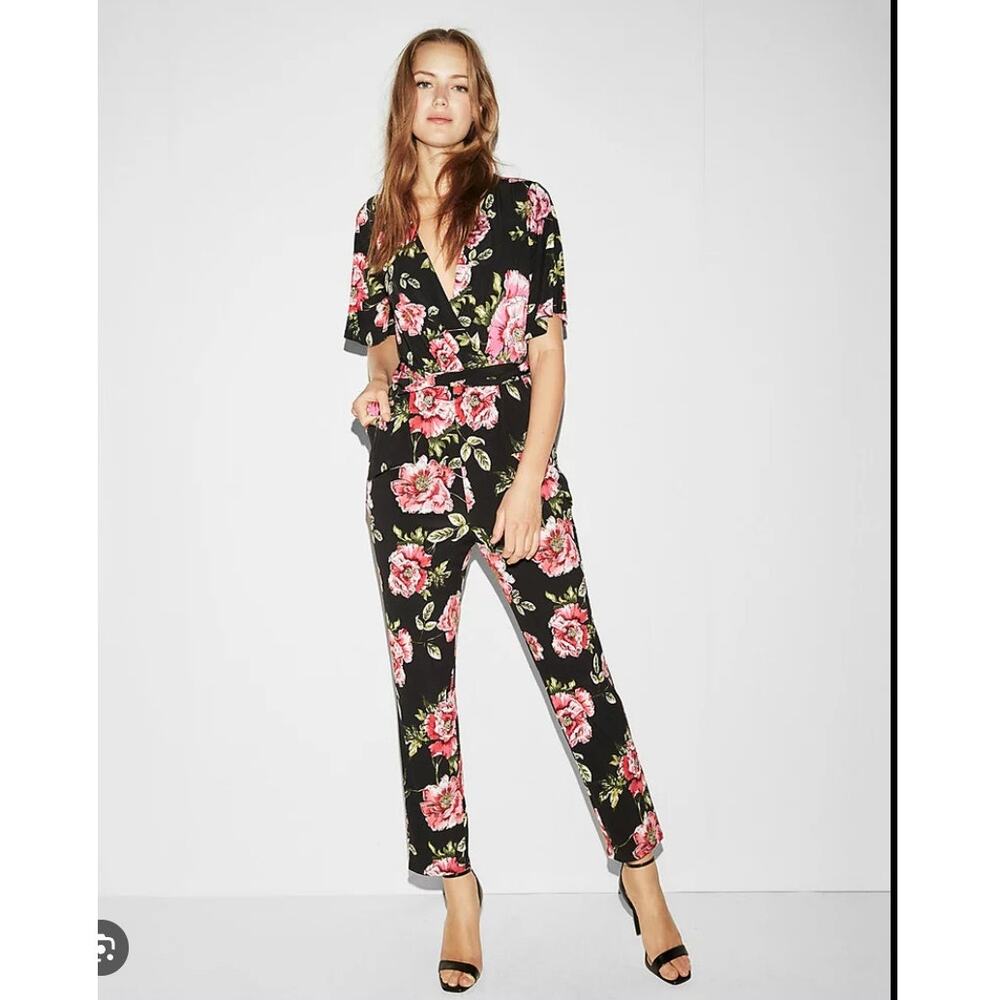 EXPRESS Black Floral Stretch Jersey V-Neck Tie Waist Jumpsuit // XS